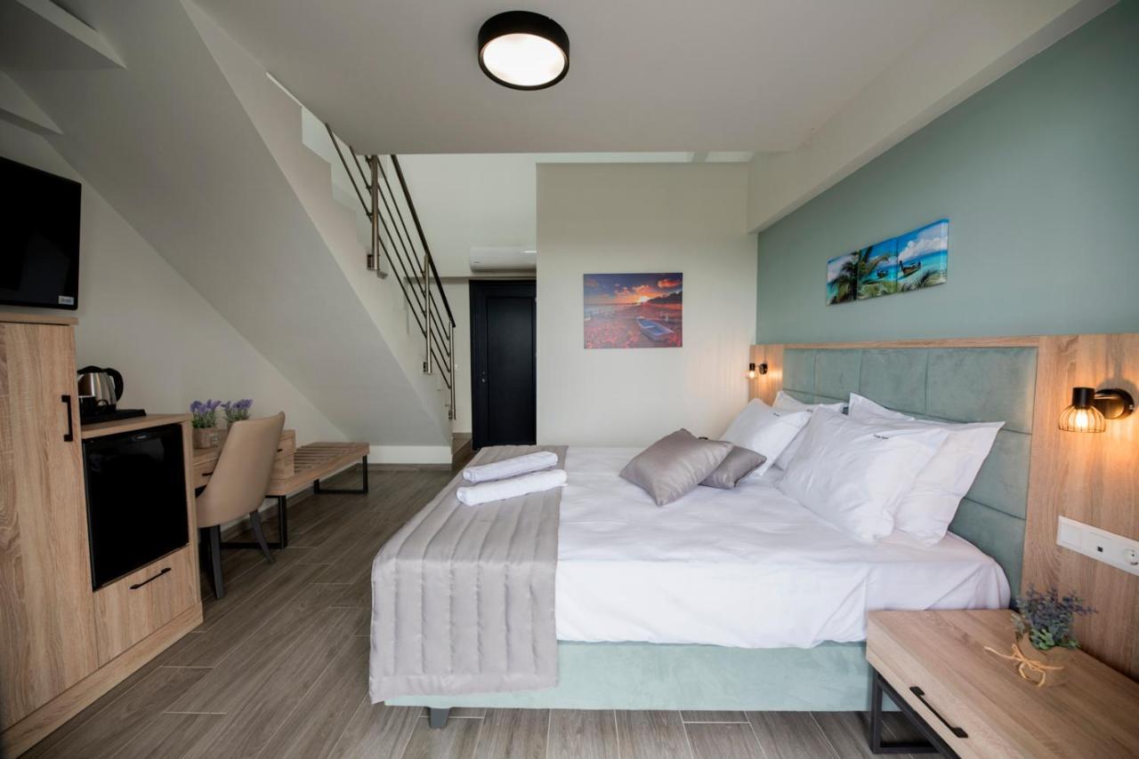 Calda Resort Kalyves Polygyrou ภายนอก รูปภาพ