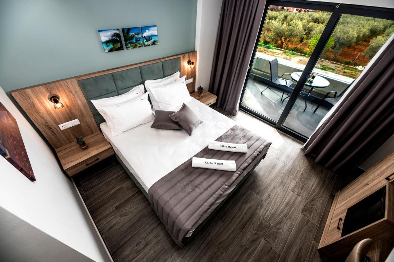 Calda Resort Kalyves Polygyrou ภายนอก รูปภาพ